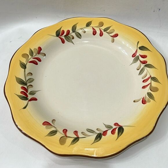 Better Homes And Gardens Deep 1 Dinner Plate 11 Inches Round Scalloped Brown Rim - Picture 1 of 11